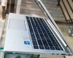 New Laptop HP EliteBook 840 G8 16GB Intel Core I5 SSD 512GB