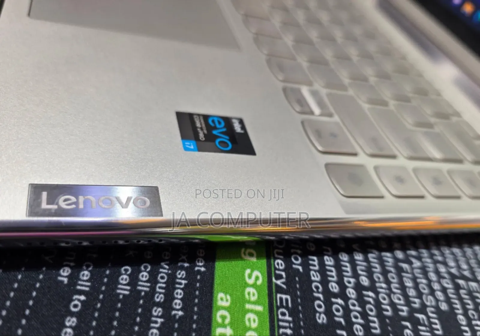 New Laptop Lenovo ThinkPad Yoga 16GB Intel Core I7 SSD 1T