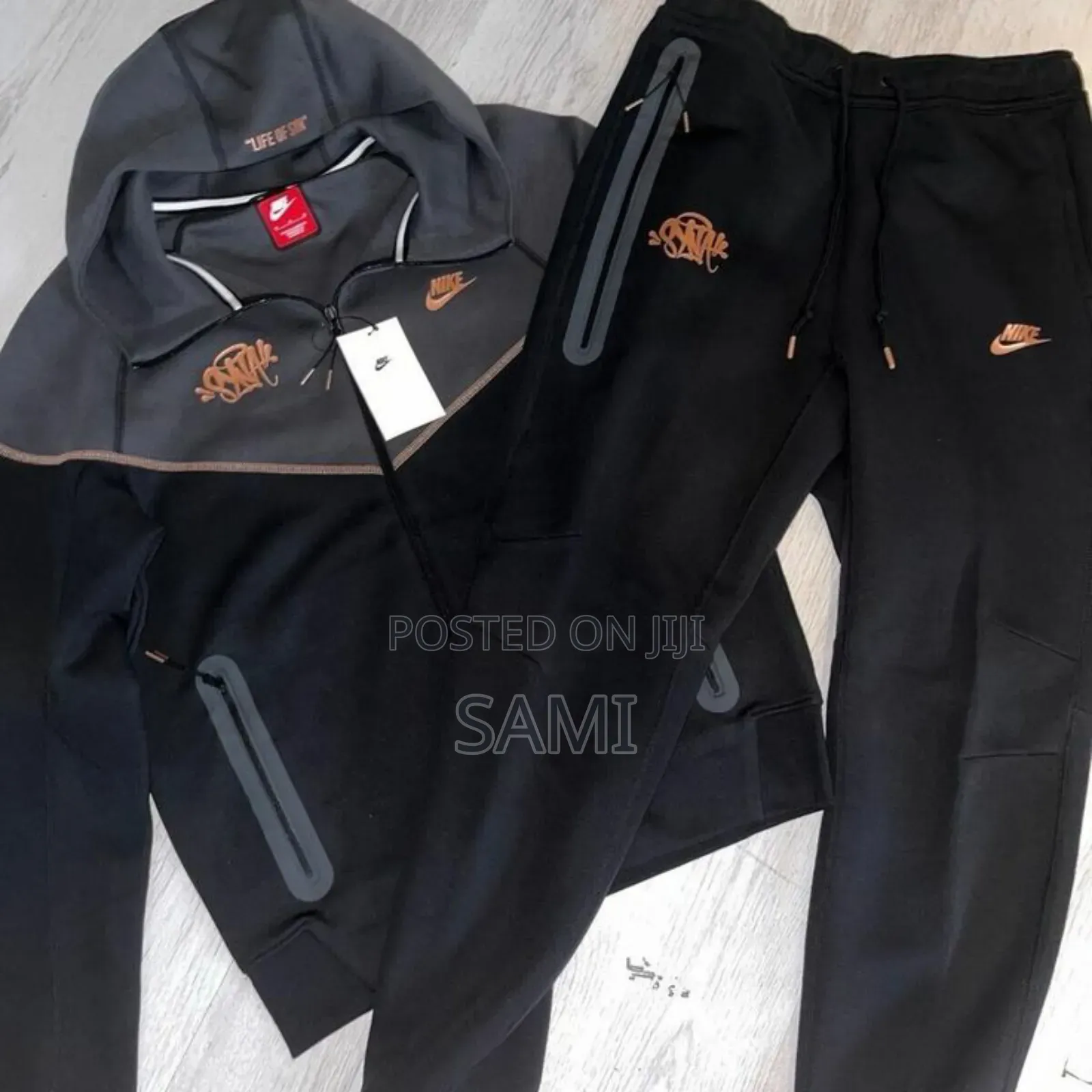 Nike Tech Fleece