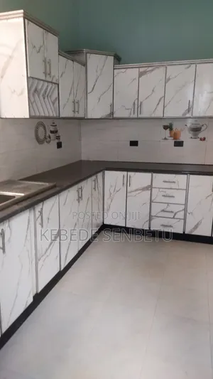 3bdrm House in Oromia, East Shewa for sale