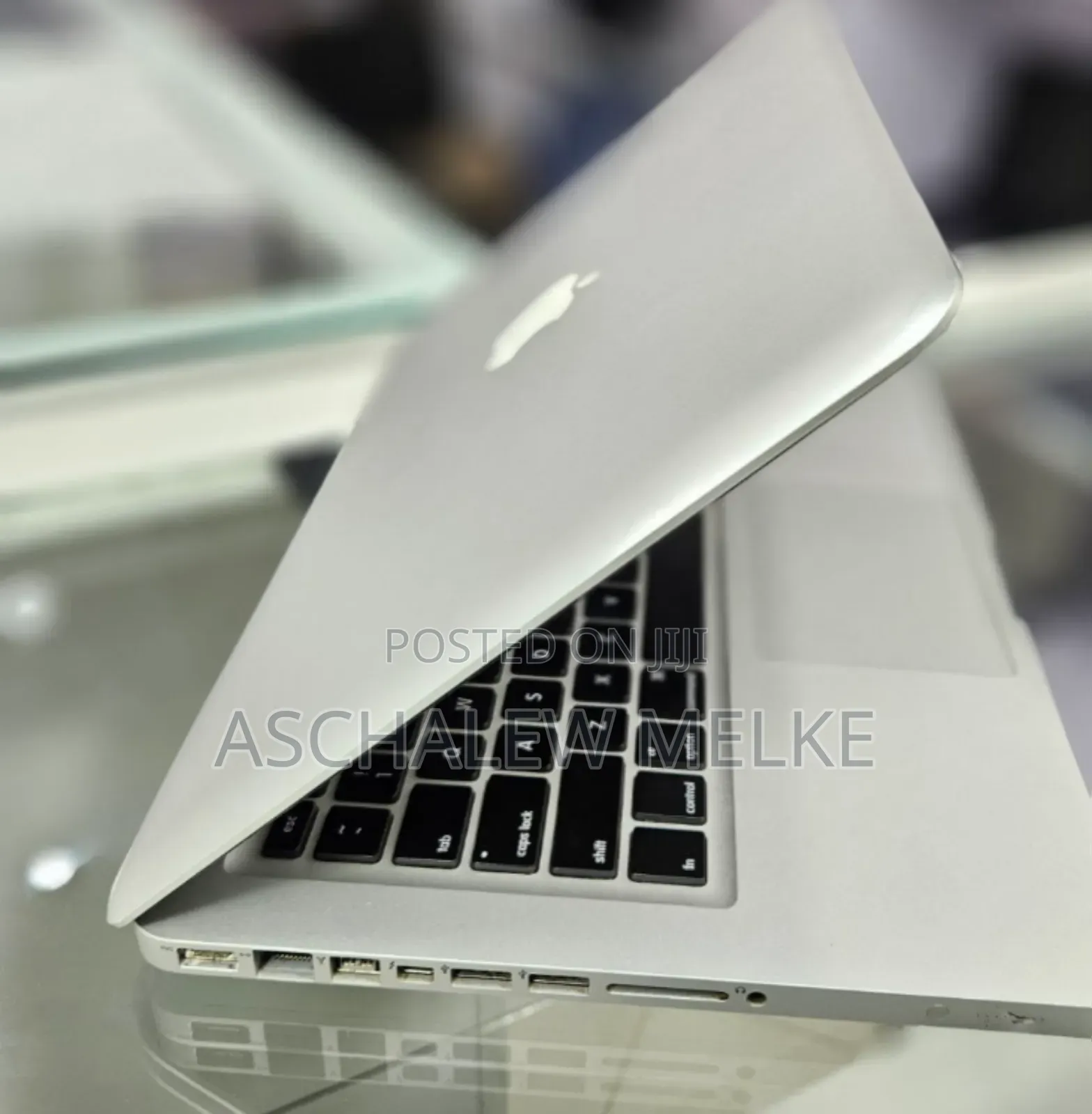 New Laptop Apple MacBook Pro 2012 4GB Intel Core I5 HDD 500GB