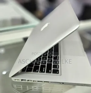 New Laptop Apple MacBook Pro 2012 4GB Intel Core I5 HDD 500GB