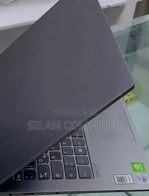 New Laptop Lenovo IdeaPad Y530 12GB Intel Core I7 SSD 512GB