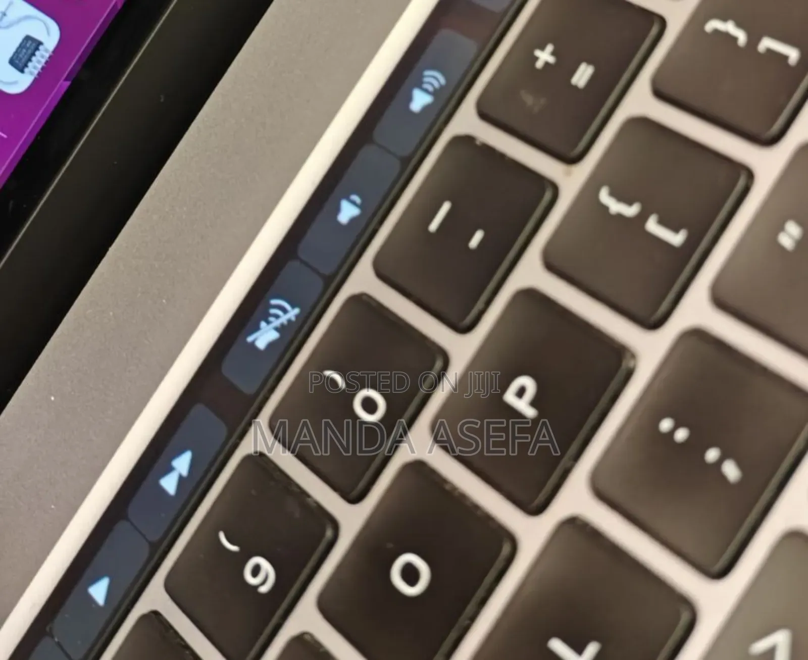 New Laptop Apple MacBook Pro 2019 16GB Intel Core I7 SSD 512GB