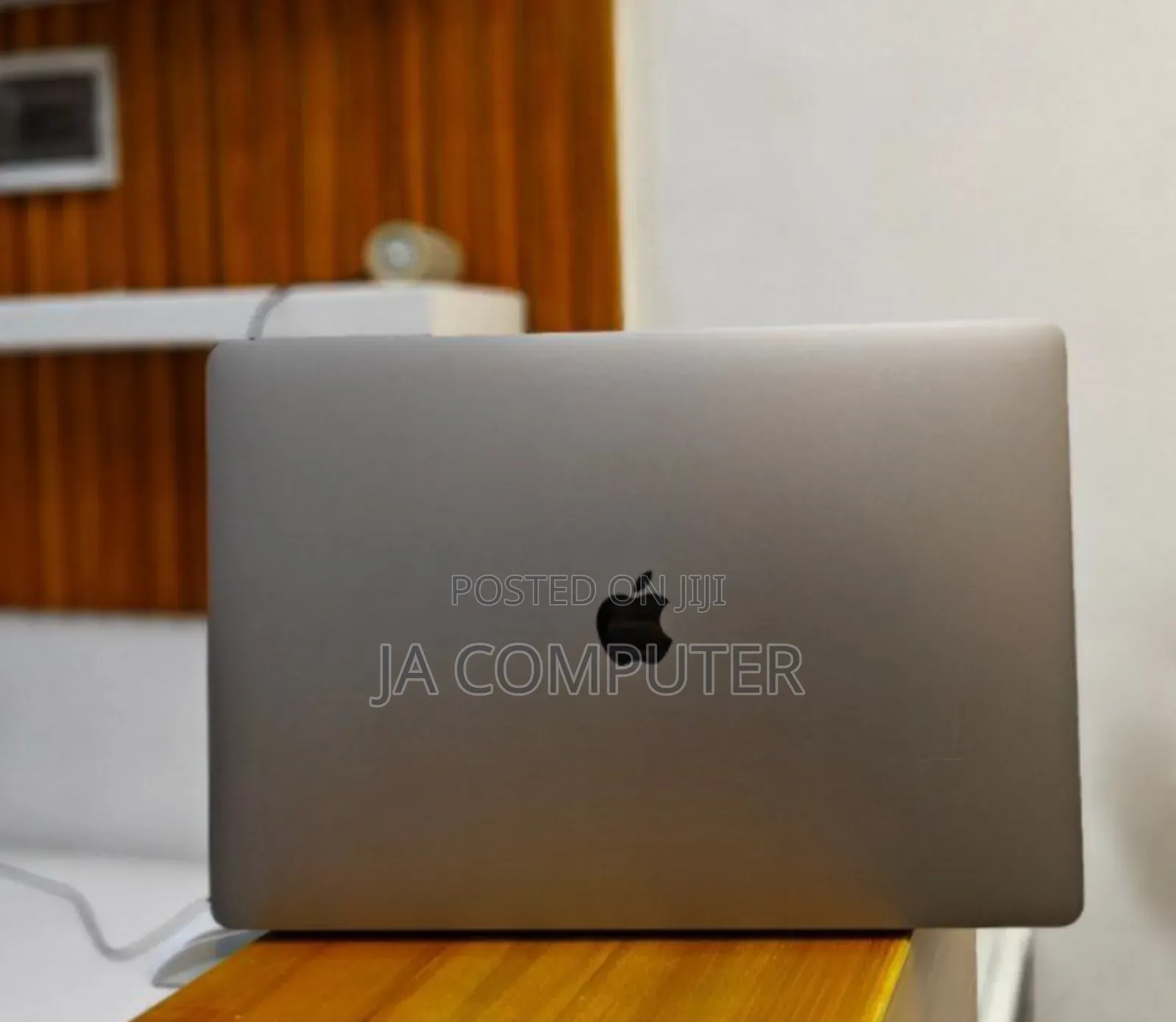 New Laptop Apple MacBook Pro 2019 64GB Intel Core I9 SSD 512GB