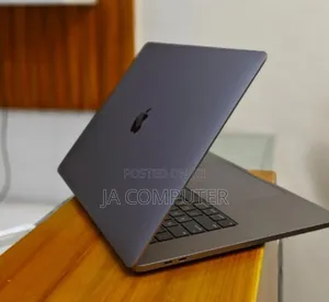 New Laptop Apple MacBook Pro 2019 64GB Intel Core I9 SSD 512GB