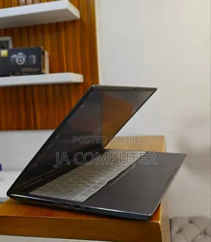 New Laptop Dell Inspiron 15 16GB Intel Core I7 SSD 512GB