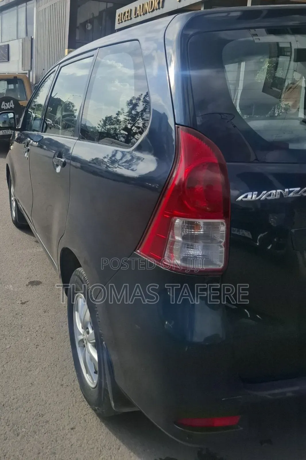 Toyota Avanza 2013 Black
