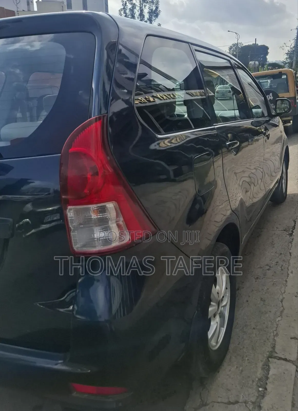 Toyota Avanza 2013 Black