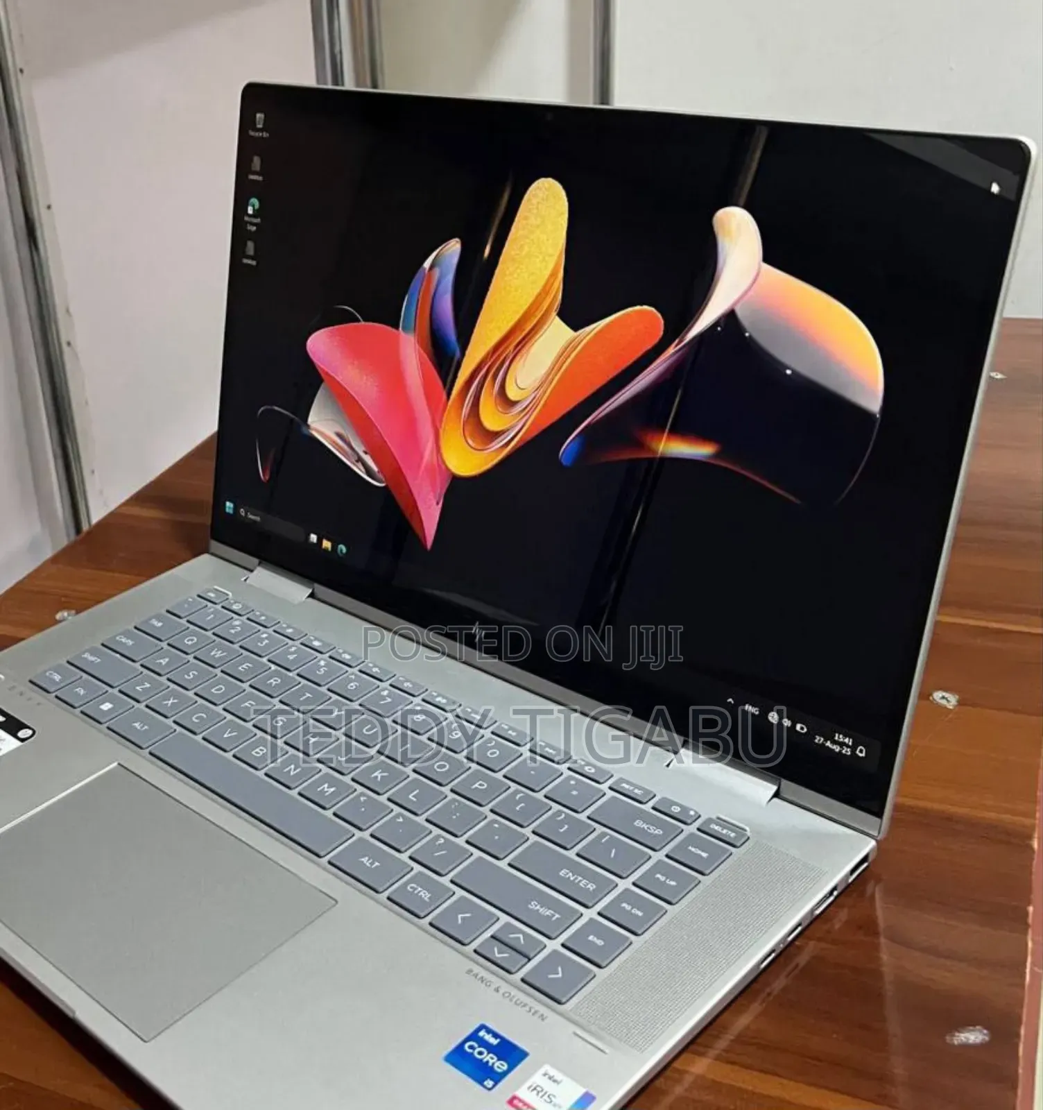 New Laptop HP Envy X360 8GB Intel Core I5 SSD 512GB