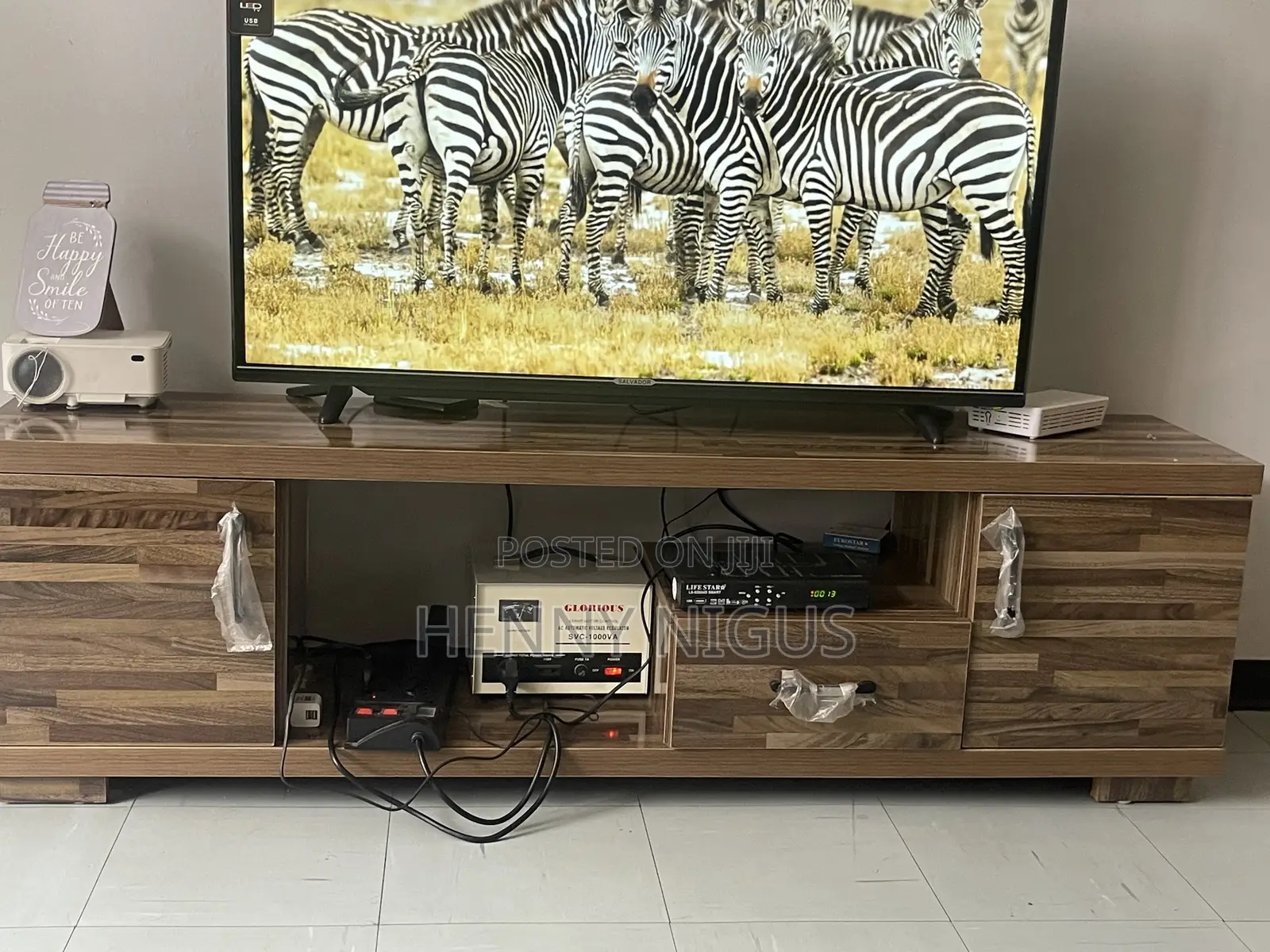 Dinning Table, Tv-Stand, Sofa Table for Sale