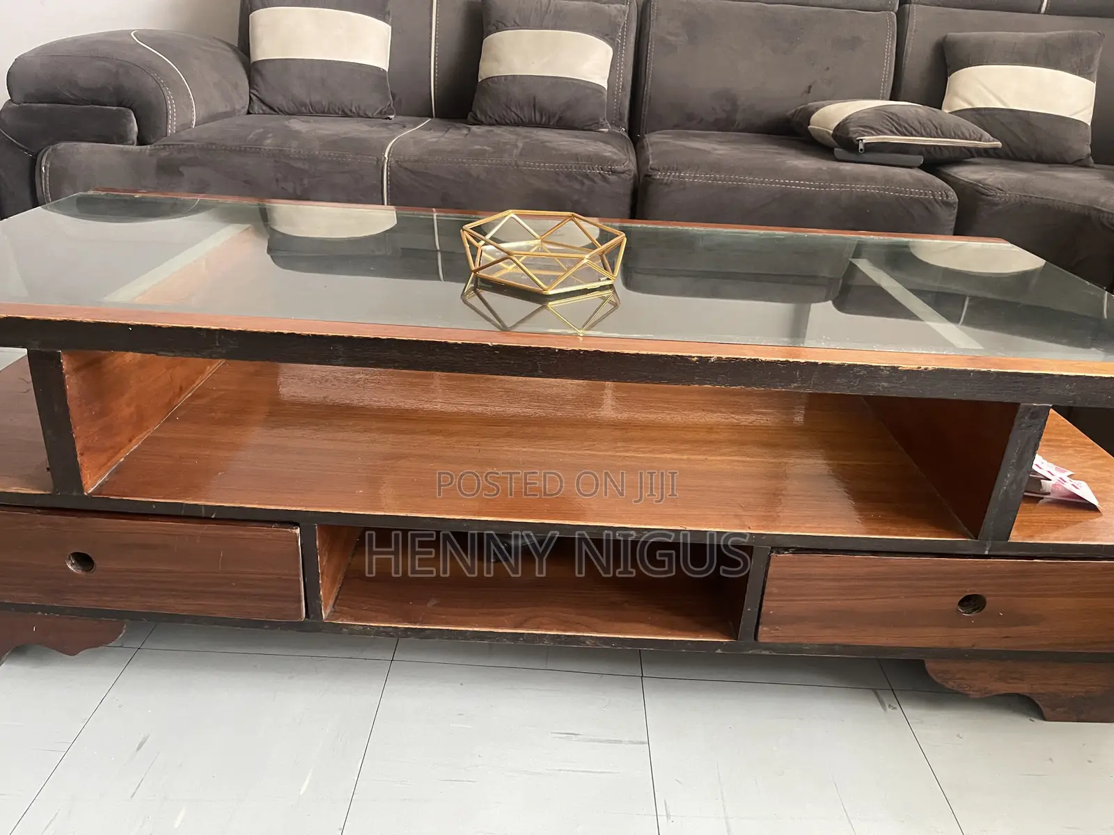 Dinning Table, Tv-Stand, Sofa Table for Sale