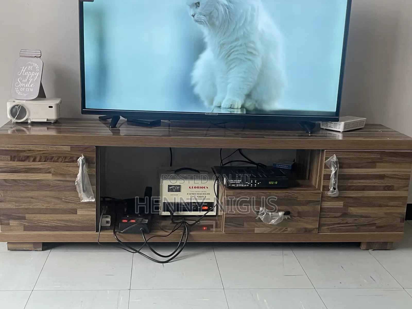 Dinning Table, Tv-Stand, Sofa Table for Sale