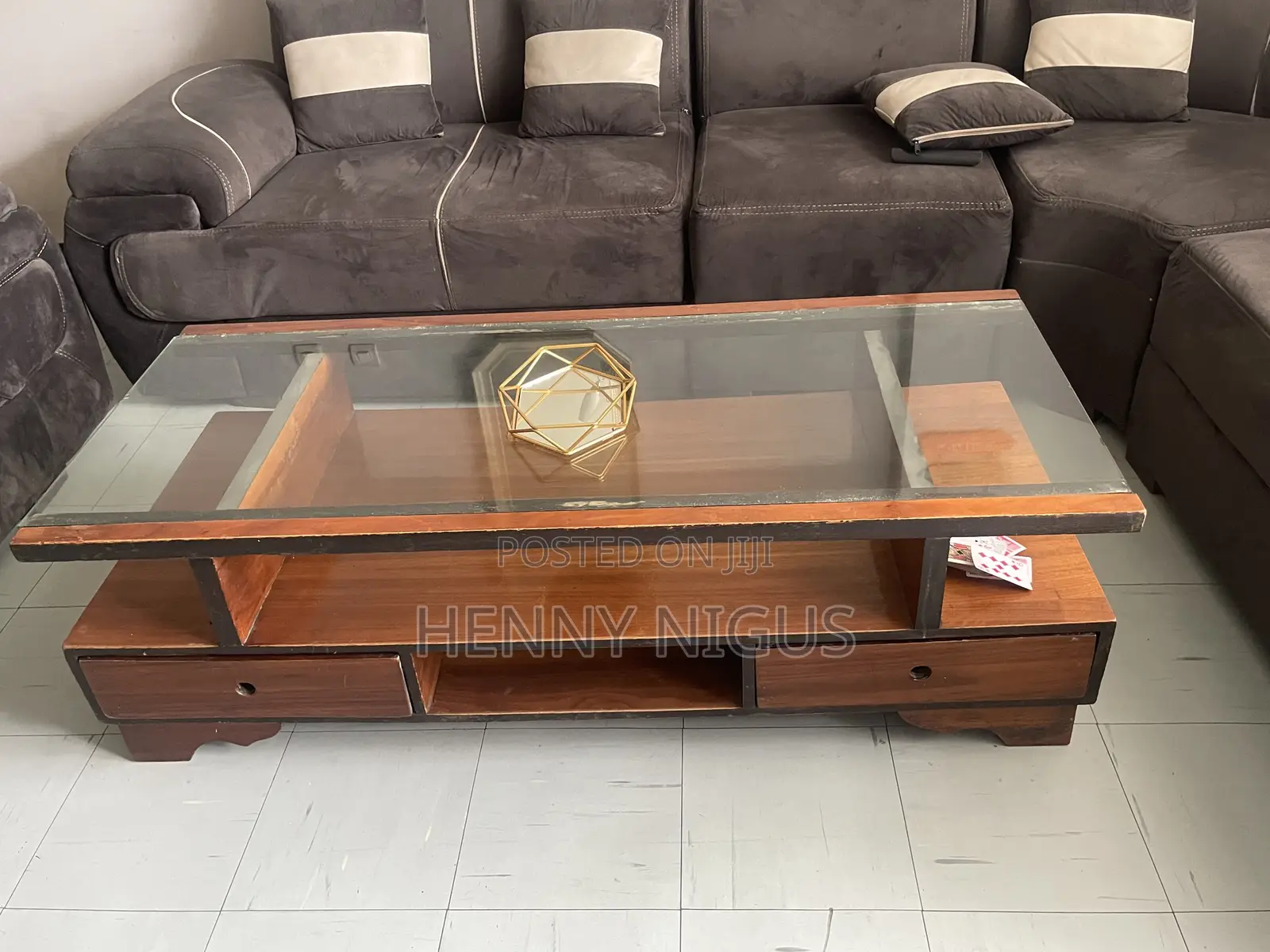 Dinning Table, Tv-Stand, Sofa Table for Sale