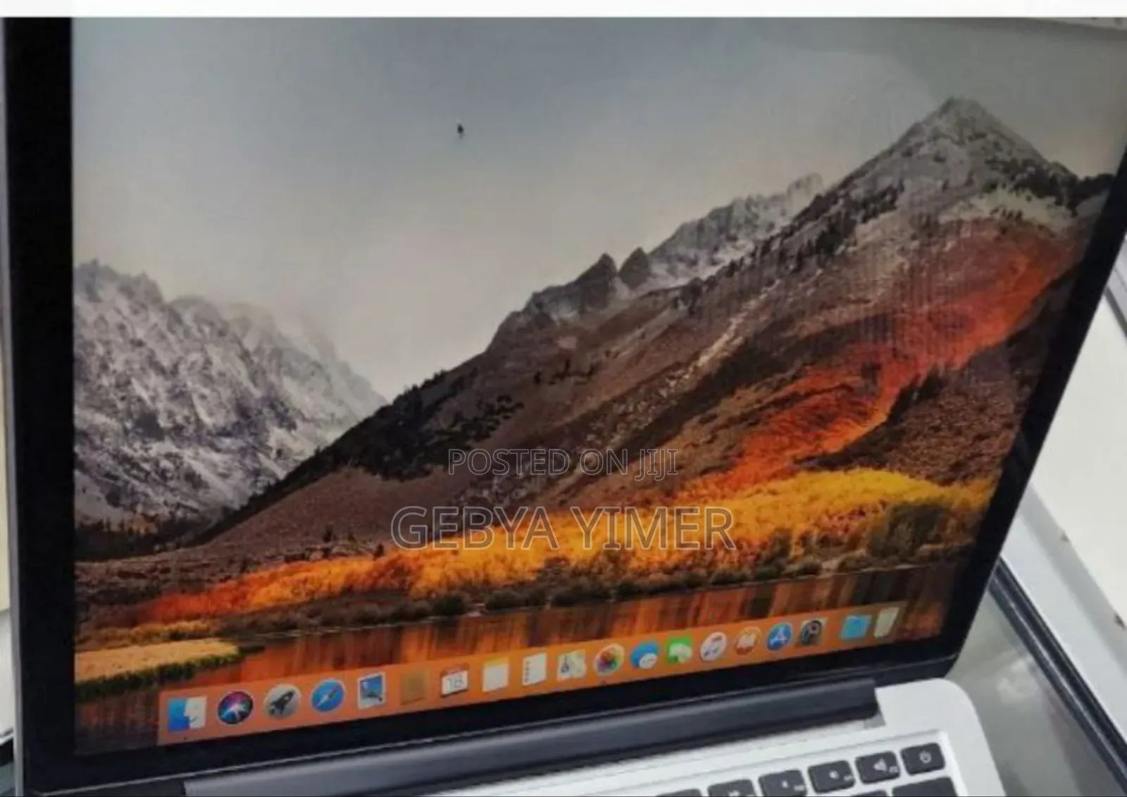 New Laptop Apple MacBook Pro 2015 8GB Intel Core I5 SSD 256GB