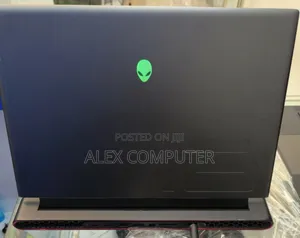 New Laptop Alienware M15 R3 32GB Intel Core I9 SSD 1T