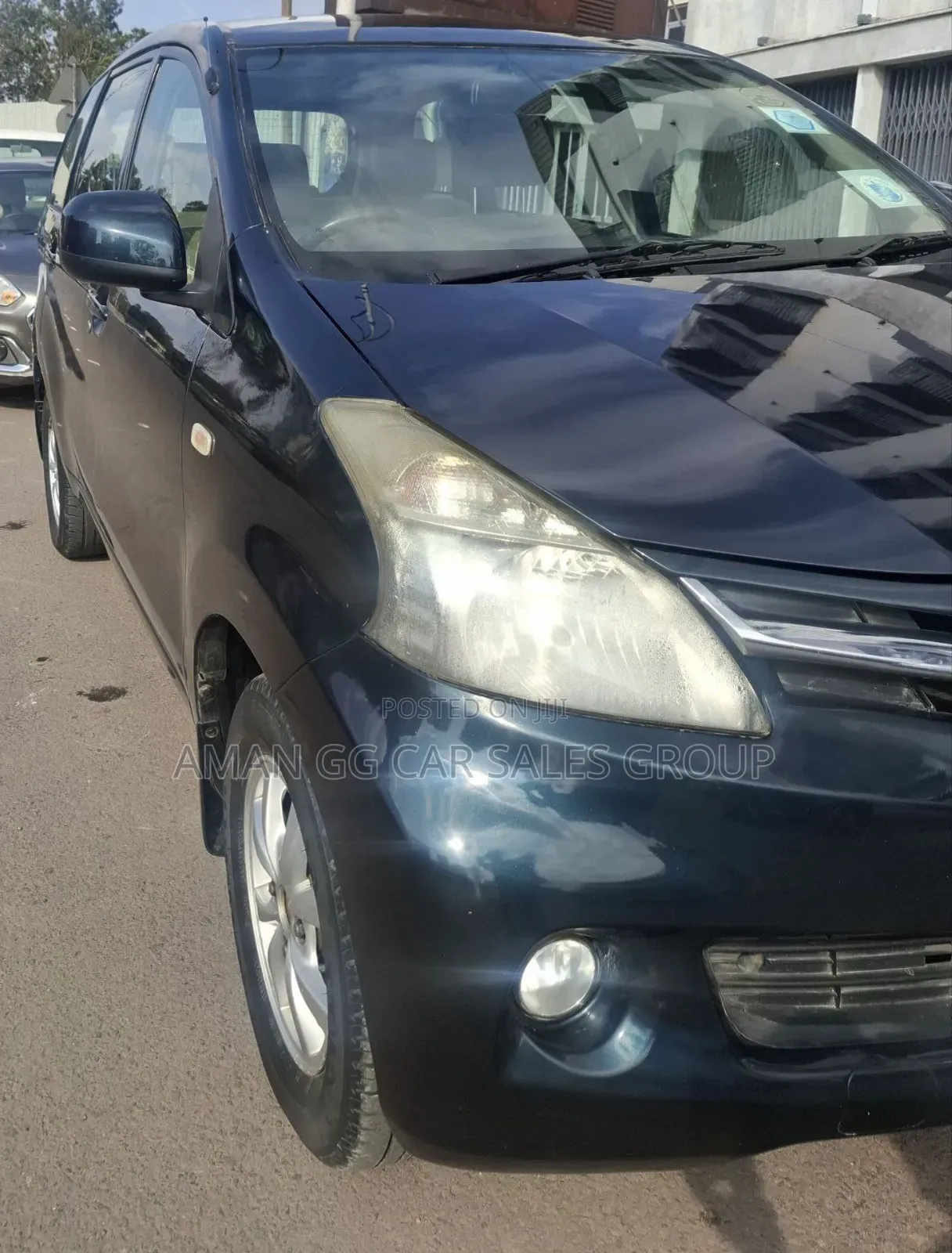 Toyota Avanza 2013 Black