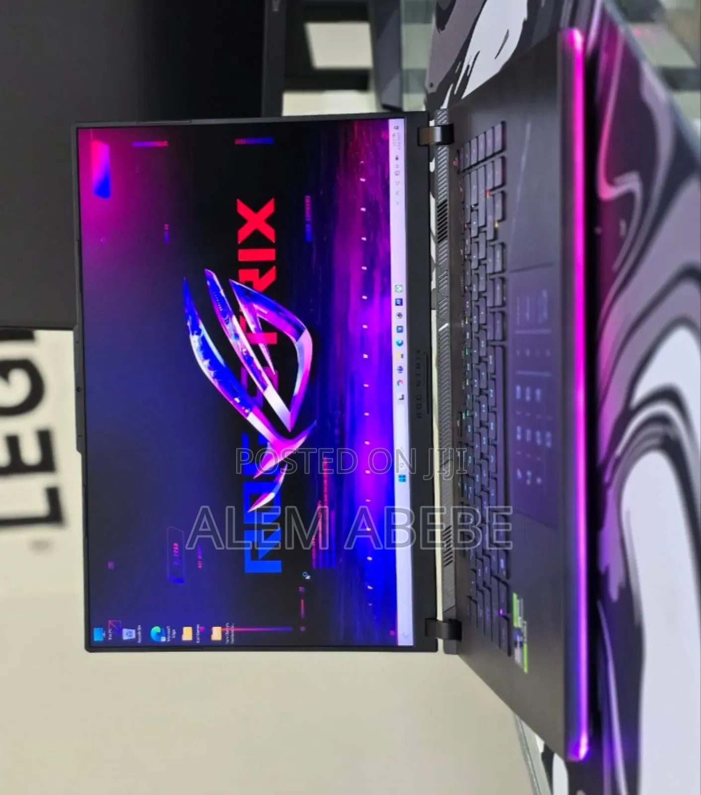 New Laptop Asus ROG Strix SCAR 15 16GB Intel Core I9 SSD 1T