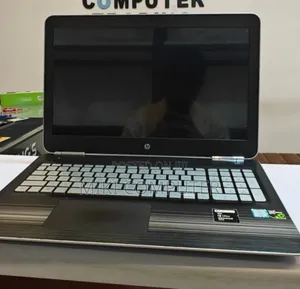 New Laptop HP Pavilion 15 8GB Intel Core I7 SSD 512GB