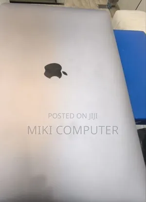 New Laptop Apple MacBook Pro 2019 16GB Intel Core I9 SSD 1T