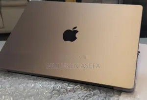 New Laptop Apple MacBook Pro 2021 M1 16GB Apple M1 Pro SSD 512GB