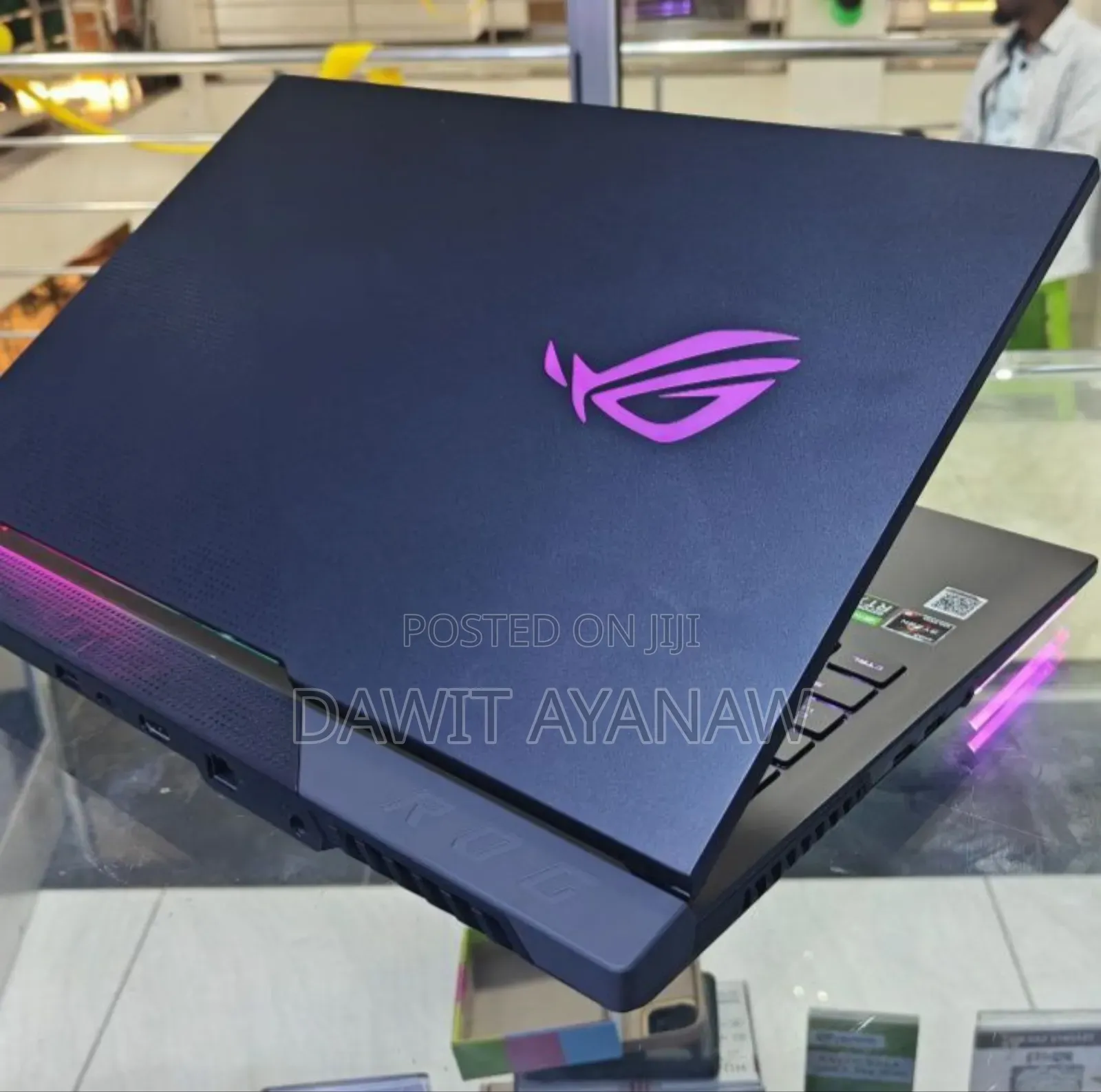 New Laptop Asus ROG Strix G15 32GB AMD Ryzen 9 SSD 1T