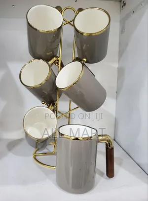 6 Set Ceramic Mugs With Golden Stnad