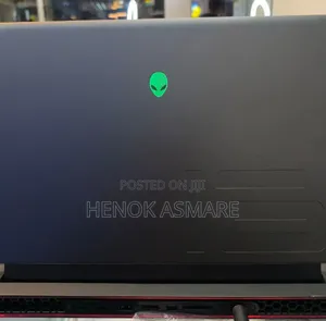 New Laptop Alienware Area-51m 32GB Intel Core I9 SSD 1T