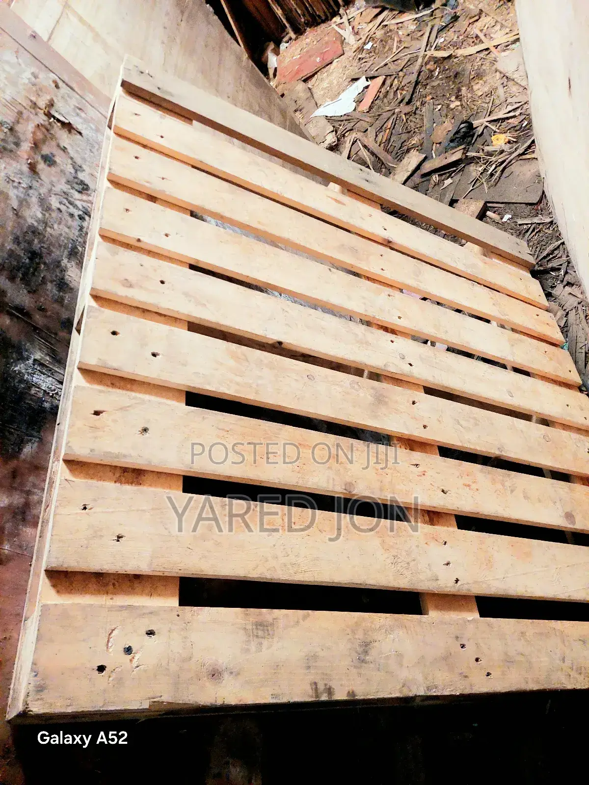 Pallet Jiji Wood