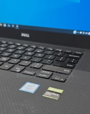 New Laptop Dell XPS 15 16GB Intel Core I7 SSD 512GB