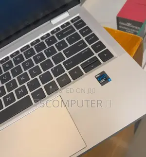 New Laptop HP EliteBook 1040 G8 16GB Intel Core I7 SSD 512GB