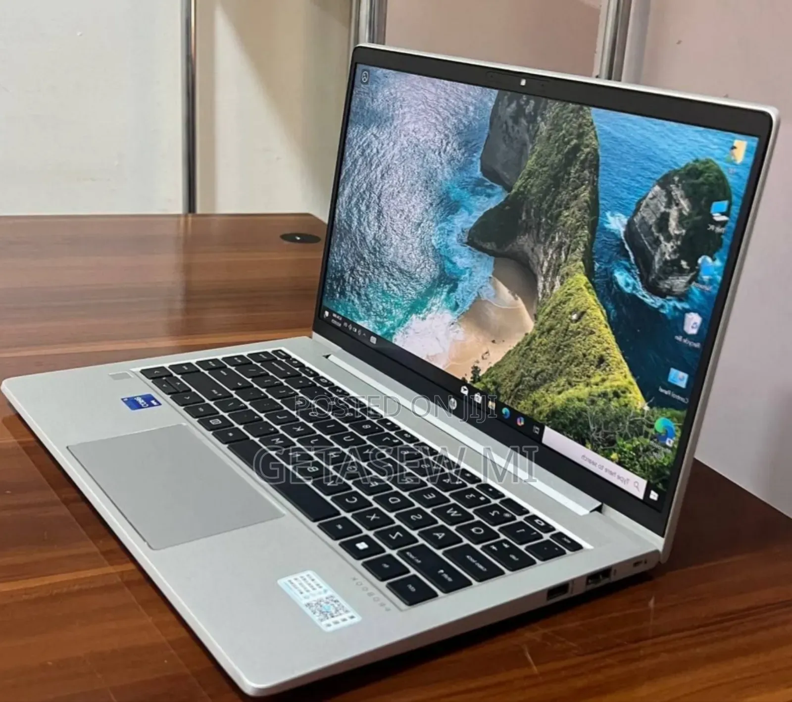 New Laptop HP ProBook 440 G10 16GB Intel Core I7 SSD 512GB