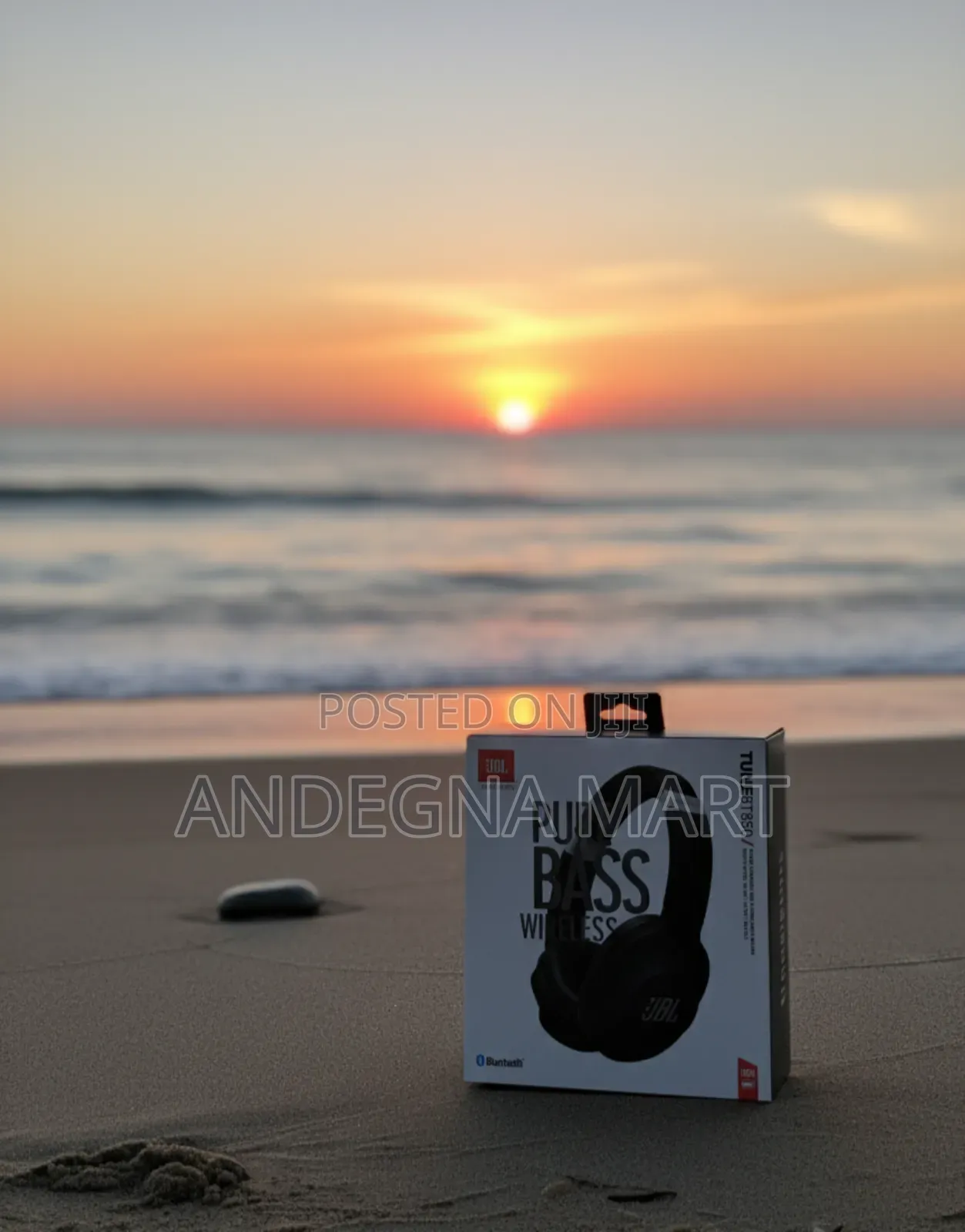 JBL 850bt: Escape Into Sound