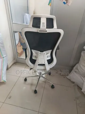Photo - Office Chairs