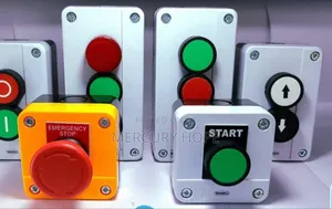 Photo - Pushbuton With Box