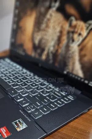 New Laptop HP Envy X360 16GB AMD Ryzen 5 SSD 512GB