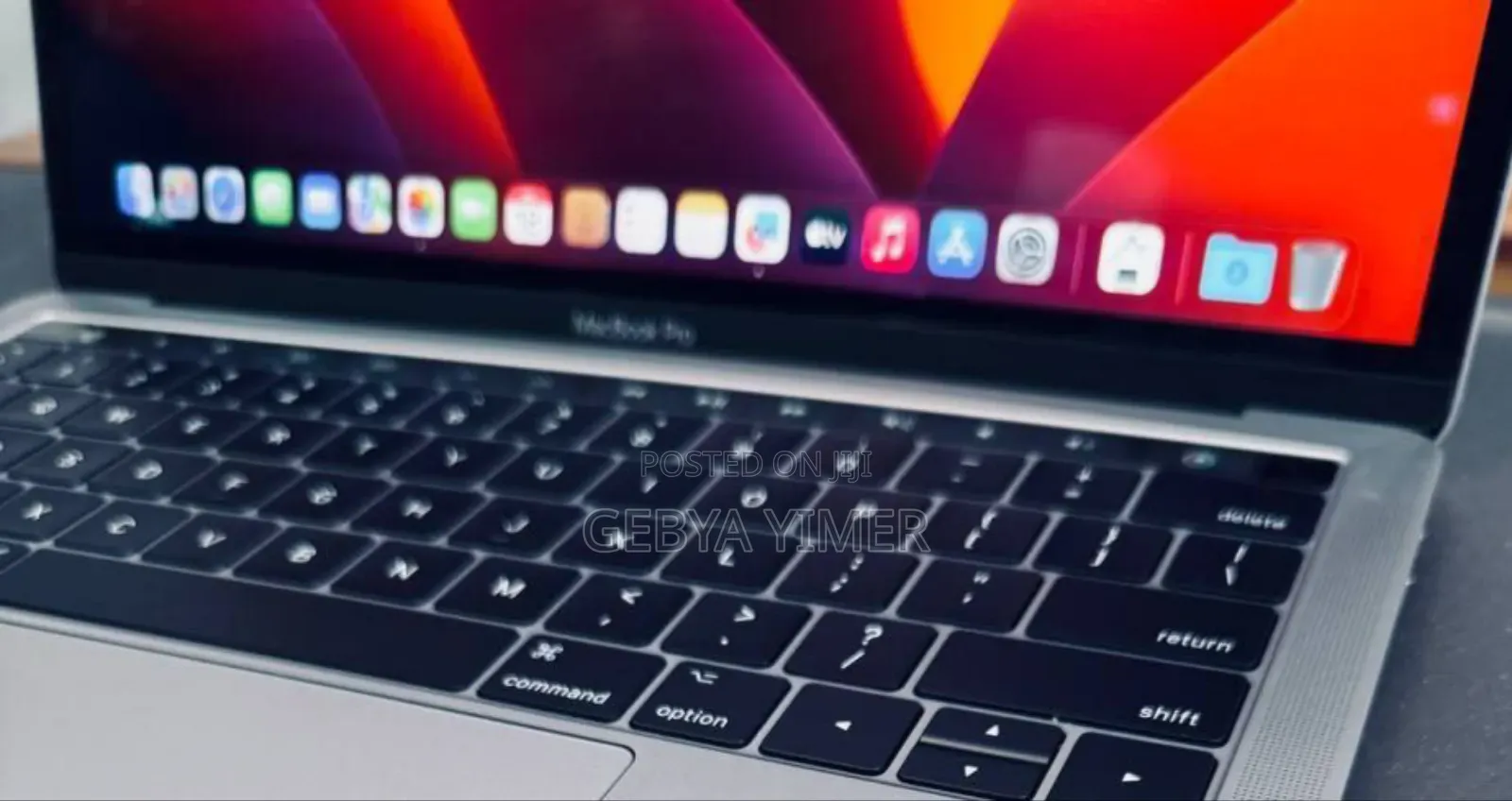 New Laptop Apple MacBook Pro 2017 8GB Apple M1 SSD 256GB