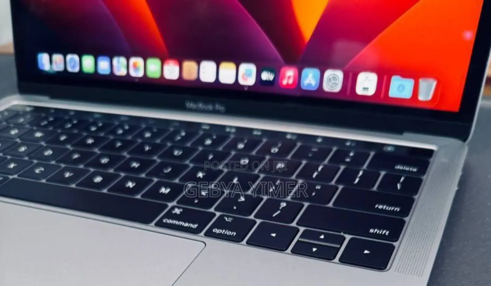 New Laptop Apple MacBook Pro 2017 8GB Apple M1 SSD 256GB