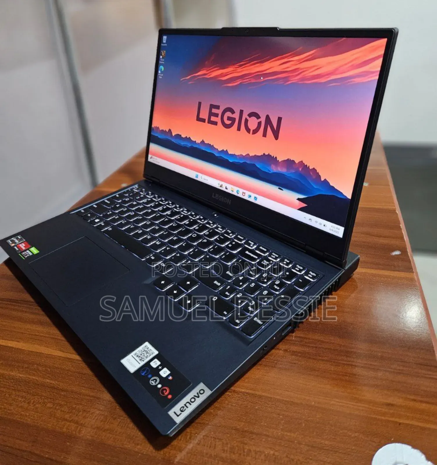 New Laptop Lenovo Legion 5 16GB AMD Ryzen 5 SSD 512GB