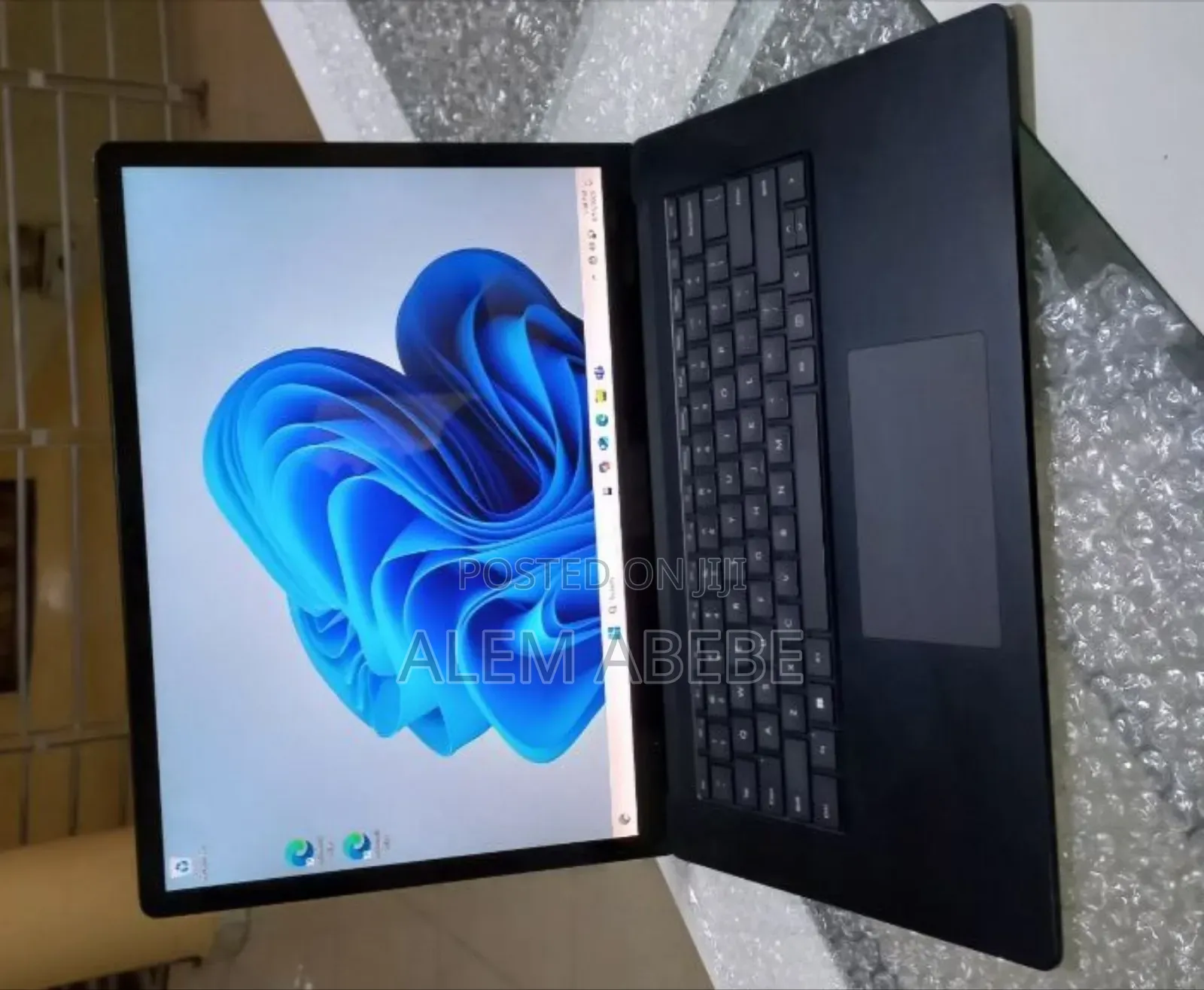 New Laptop Microsoft Surface Laptop 5 16GB Intel Core I7 SSD 512GB