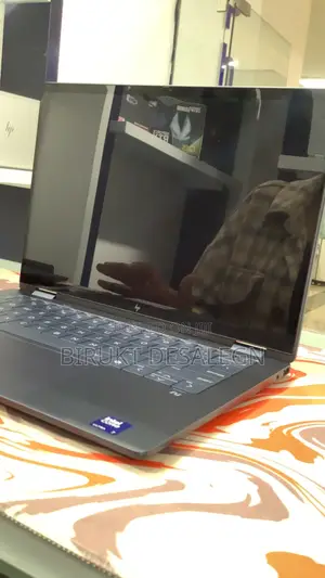 Photo - New Laptop HP OmniBook X Flip 14" 16GB Intel Core Ultra 7 SSD 1T