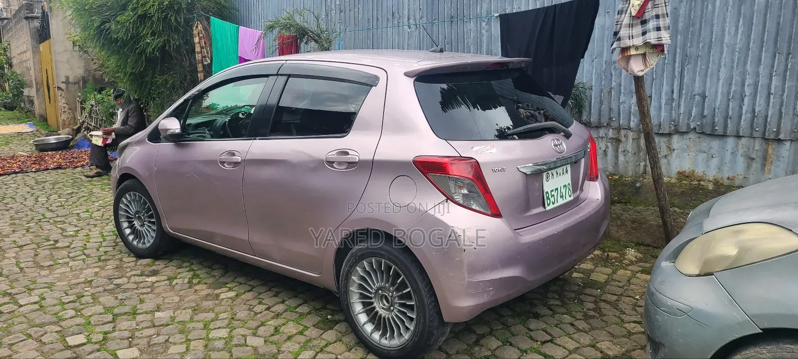 Toyota Yaris 2011 Purple
