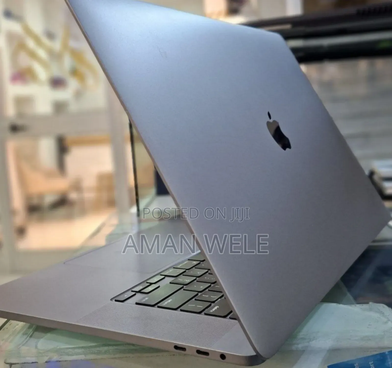 New Laptop Apple MacBook Pro 2019 32GB Intel Core I9 SSD 1T