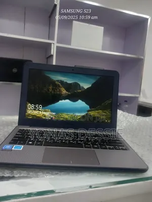 Laptop Asus 4GB Intel Core 2 Duo SSD 60GB