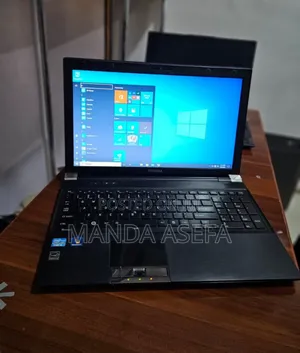 Laptop Toshiba Tecra R950 4GB Intel Core I5 HDD 320GB