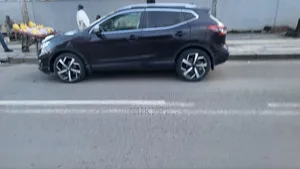 Nissan Qashqai 2018 Matt Black