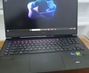 New Laptop HP Omen 17 32GB Intel Core I9 SSD 2T