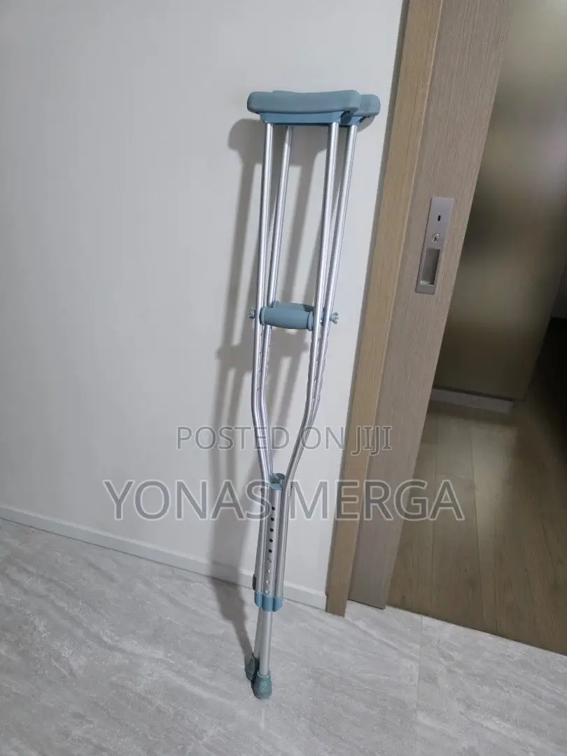 Under Arm Crutches邮፪aluminum. They Feature a Push Button for Easy