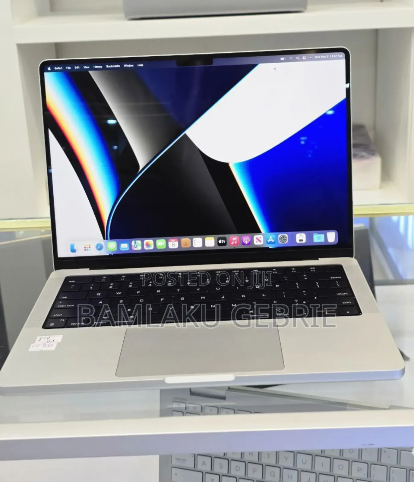 New Laptop Apple MacBook Pro M1 32GB Apple M1 Pro SSD 512GB