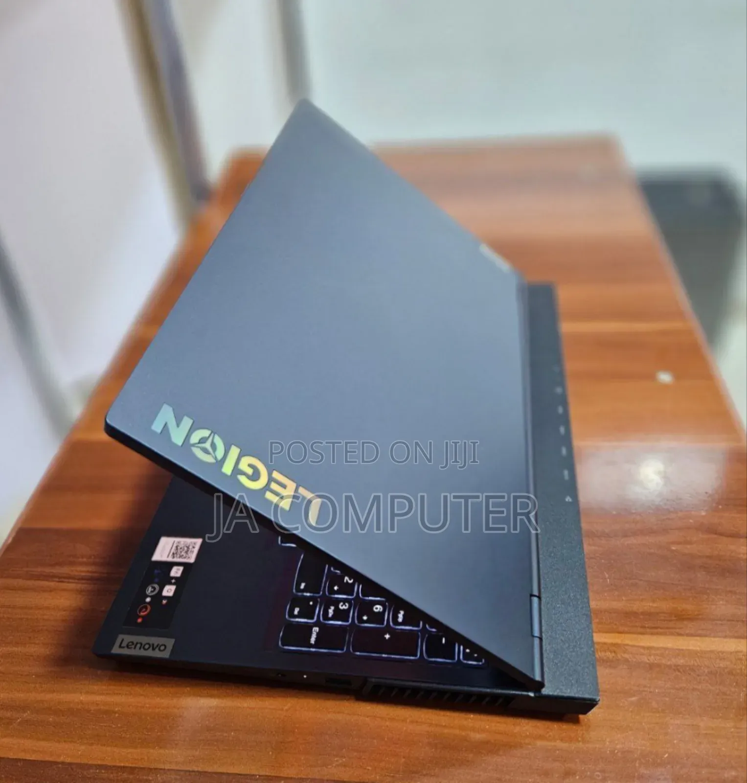 New Laptop Lenovo Legion 5 16GB AMD Ryzen 5 SSD 512GB